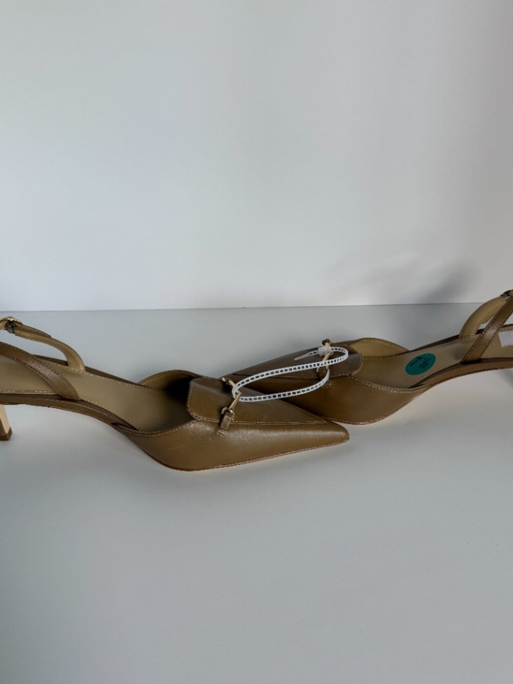 Michael Kors Lena Sling Pumps Natural Sz 7.5M- Delicate Horsebit Hardware NWOT - Picture 6 of 8